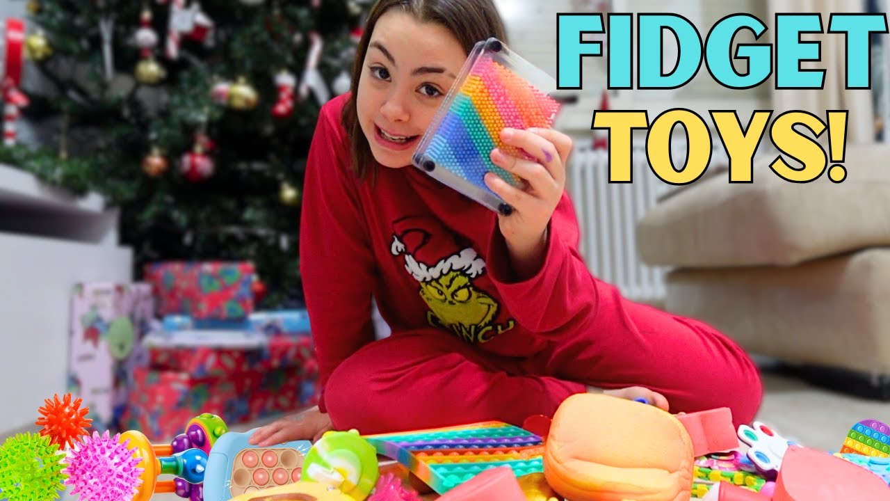 VI MOSTRO LA MIA COLLEZIONE DI FIDGET TOYS! / il mondo di lara