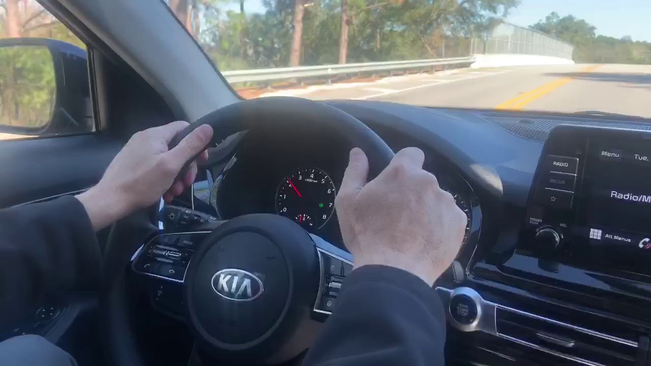 2021 Kia Seltos test drive! Greenway Kia East #kia #greenwaykiaeast #orlandokiaeast #2021kiaseltos