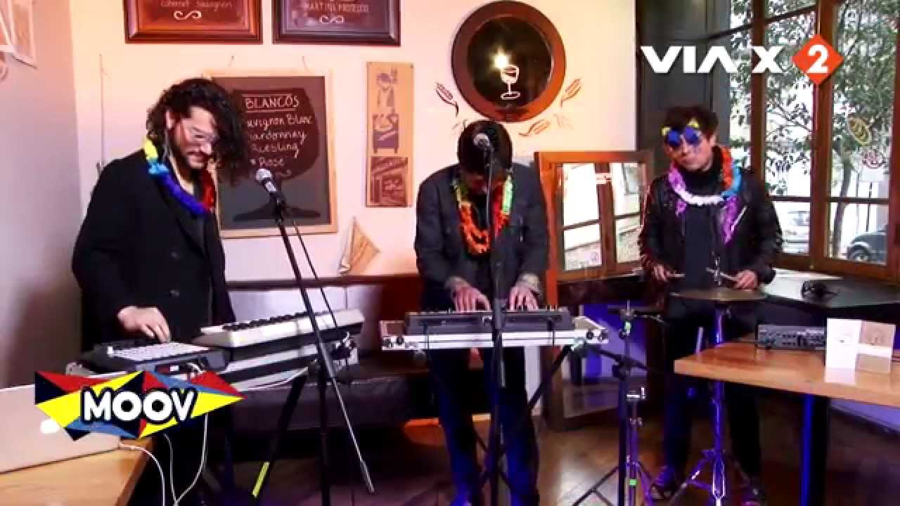 Ella Es La Mala - 