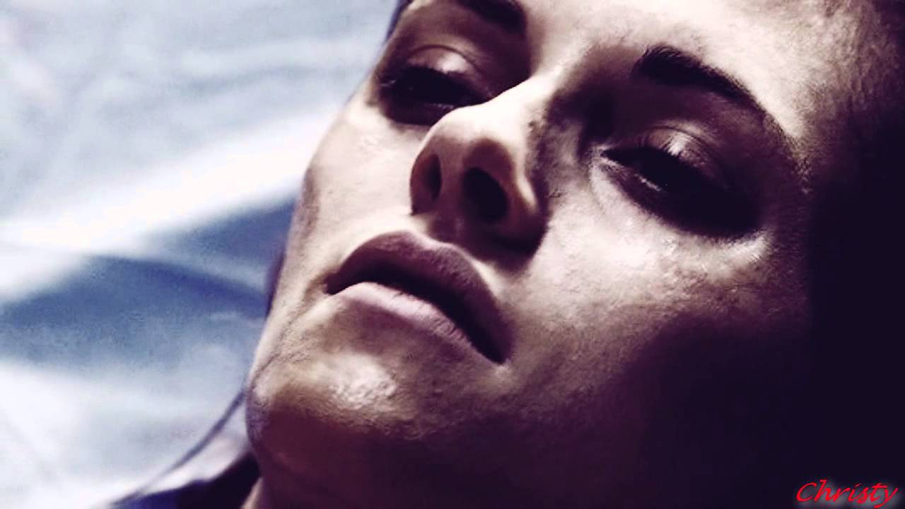 Bella & Edward (Breaking Dawn) - 