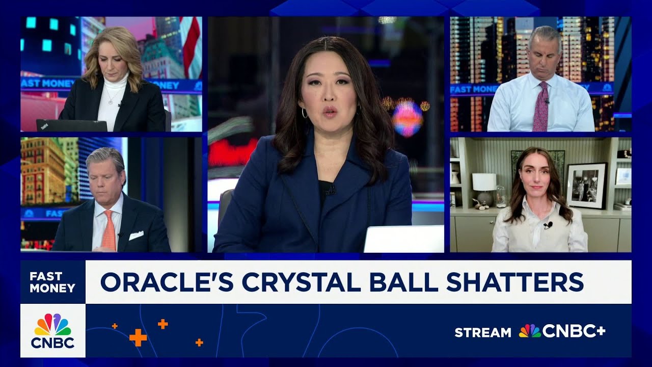 'Fast Money' traders talk what is driving Oracle's stock lower