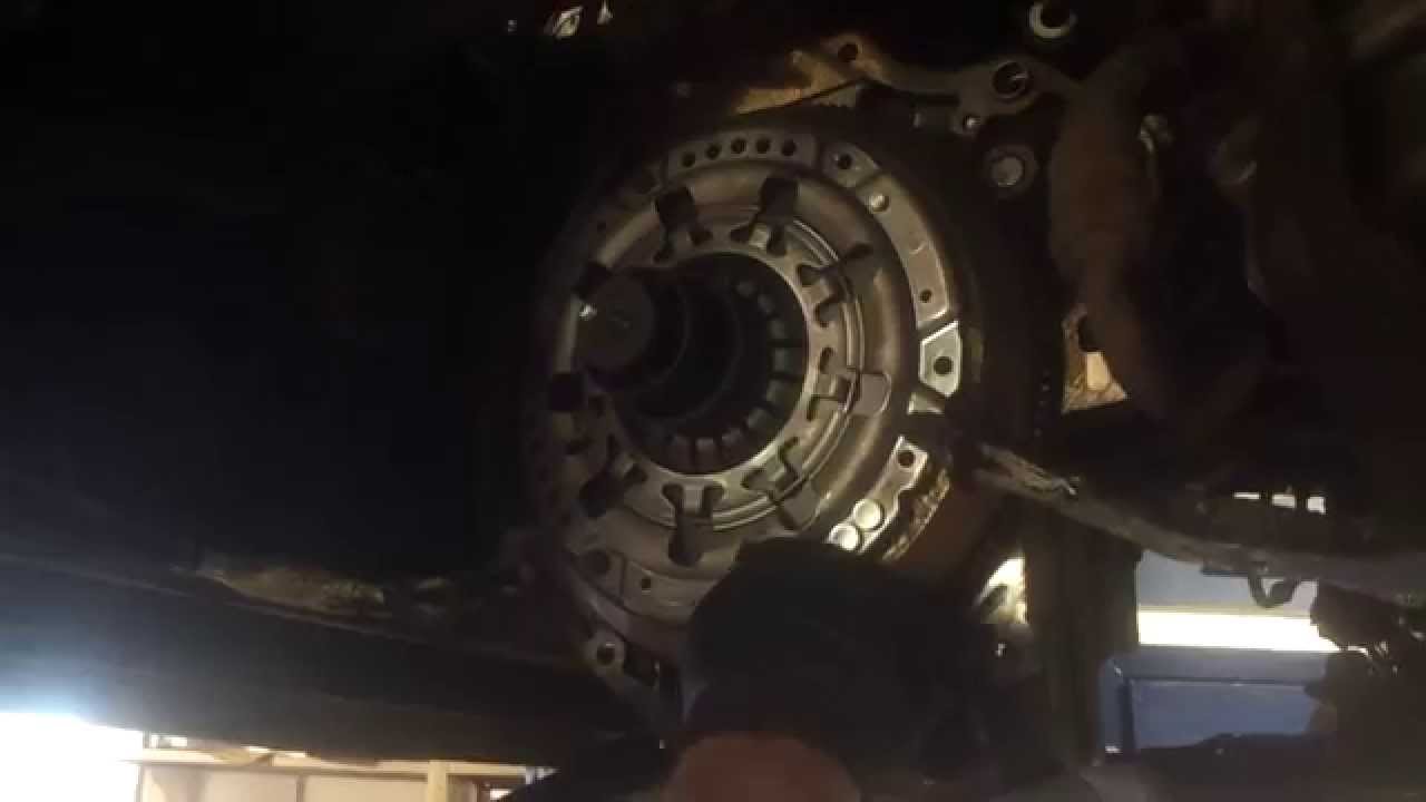 Vauxhall Zafira Clutch Installation - Clutch Pressure Plate Replacement - Hamilton Car Mechanics
