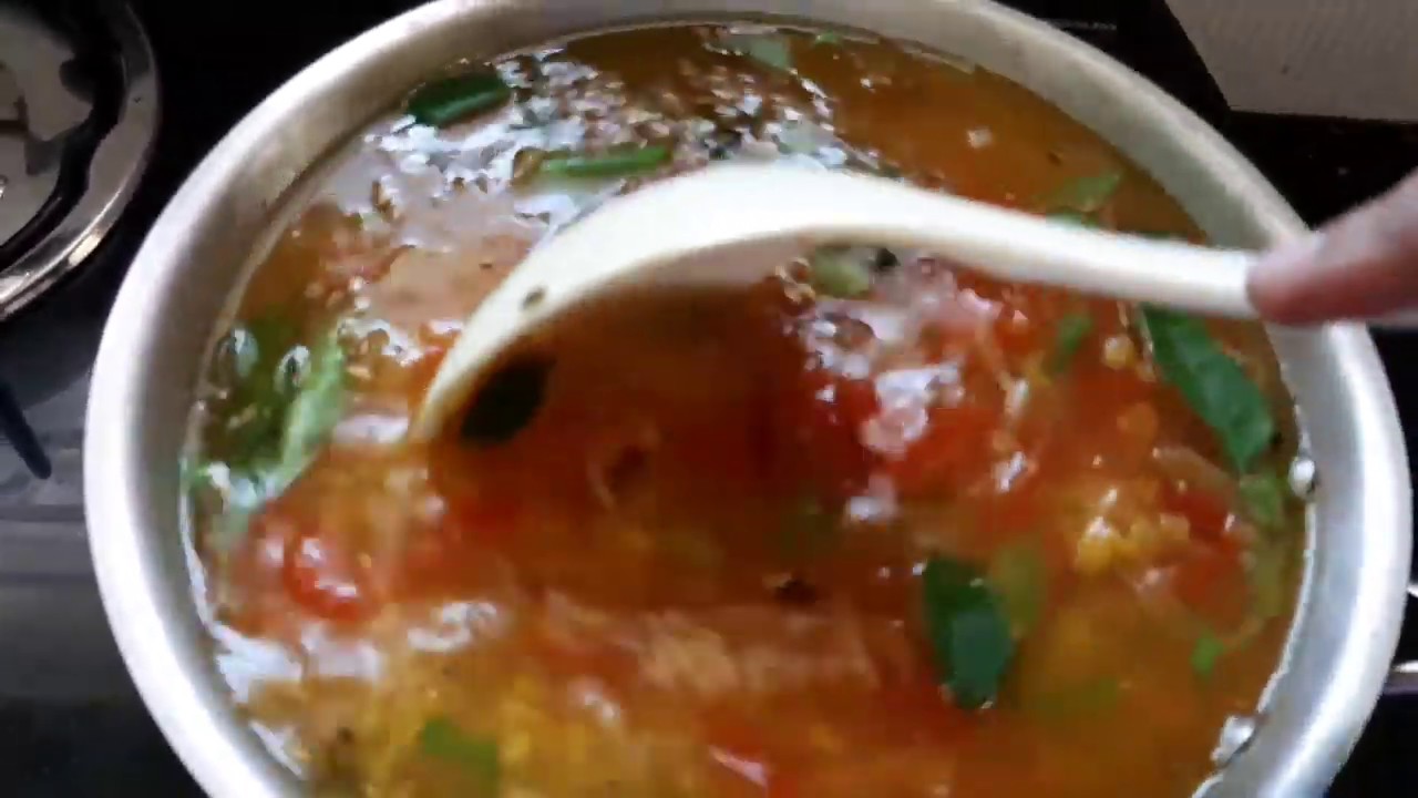 செட்டிநாட்டு தக்காளி பாசிப்பருப்பு சூப் / Chettinadu Special Tomato Green gram Soup