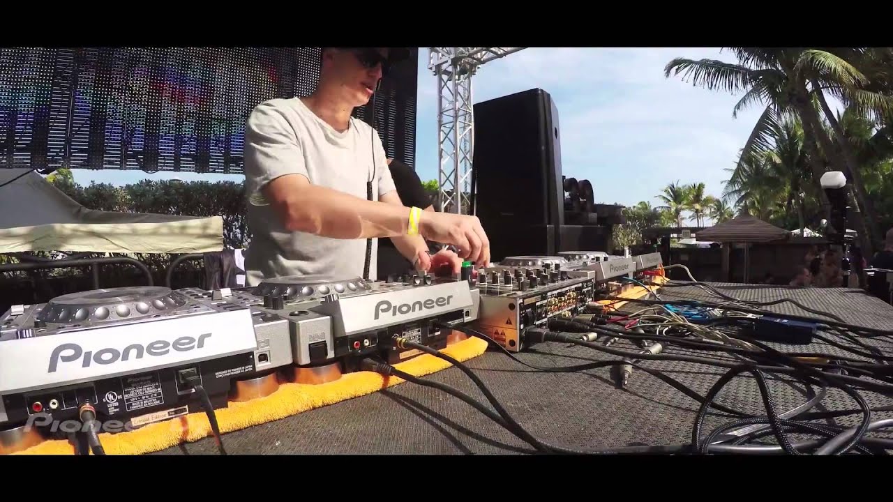 PIONEER en DJSTORE