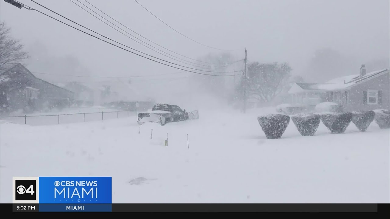Winter storm slams Northeast with blizzard, power outages, canceled glights