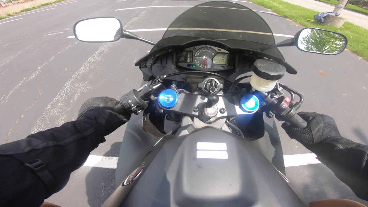 New Rider: How To Ride A Motorcycle For Beginners (2020 Honda CBR600RR)