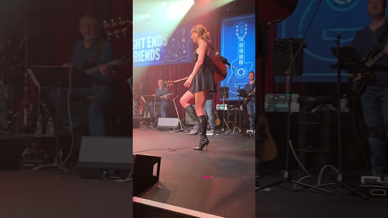 When one surprise guest brings out the ULTIMATE surprise guest. #taylorswift #kanebrown
