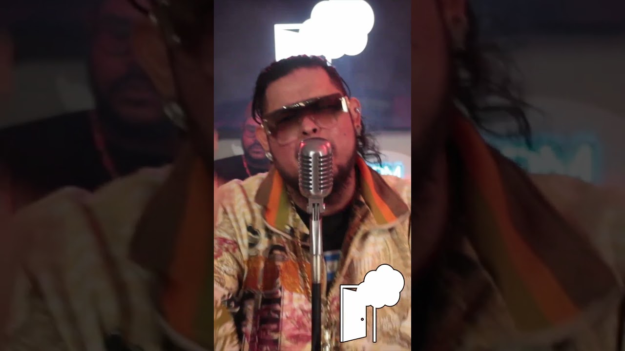 LOCO GUANACO | In The SmokeRoom Performance  #rap #torontotalent #performance #studioperformance