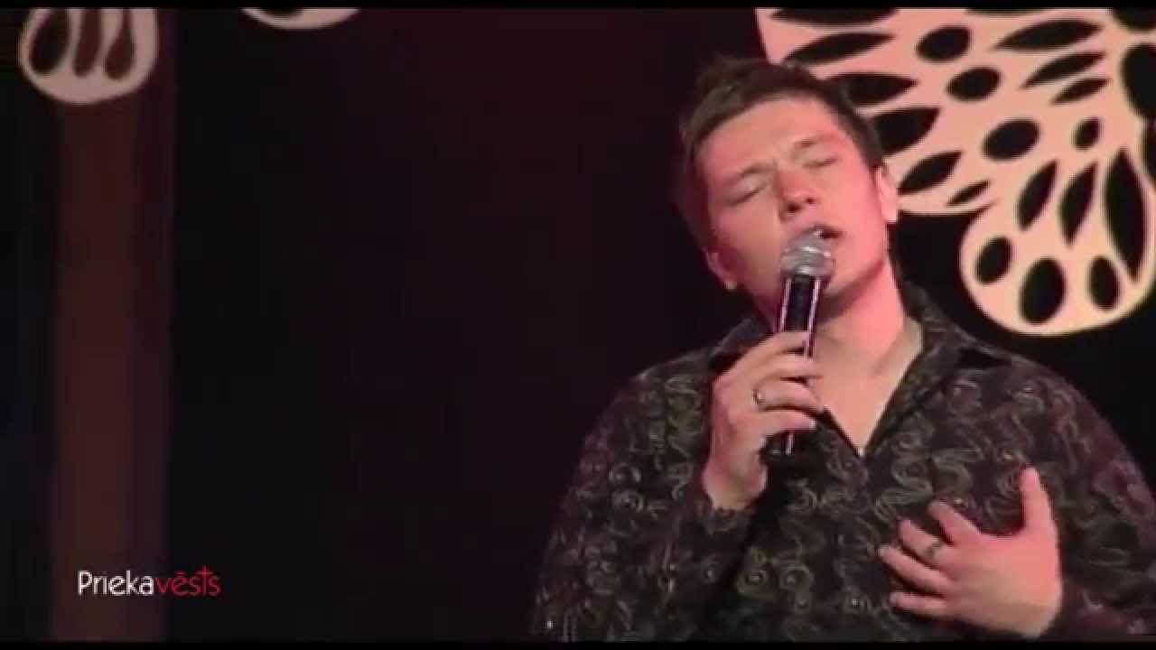 Viņ&scaron; ir tuvu | Valters Gle&scaron;ke
