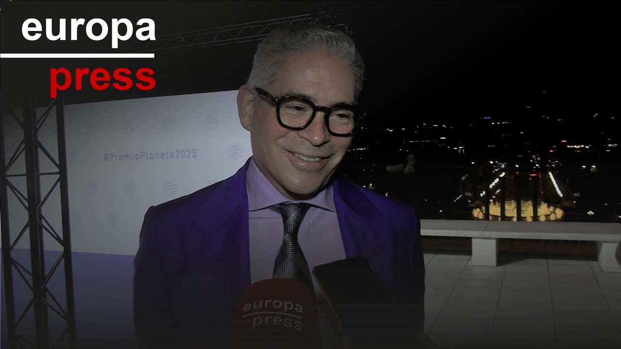 Boris Izaguirre le pide a Amaia Montero que desbloquee a Cayetana Guillén Cuervo