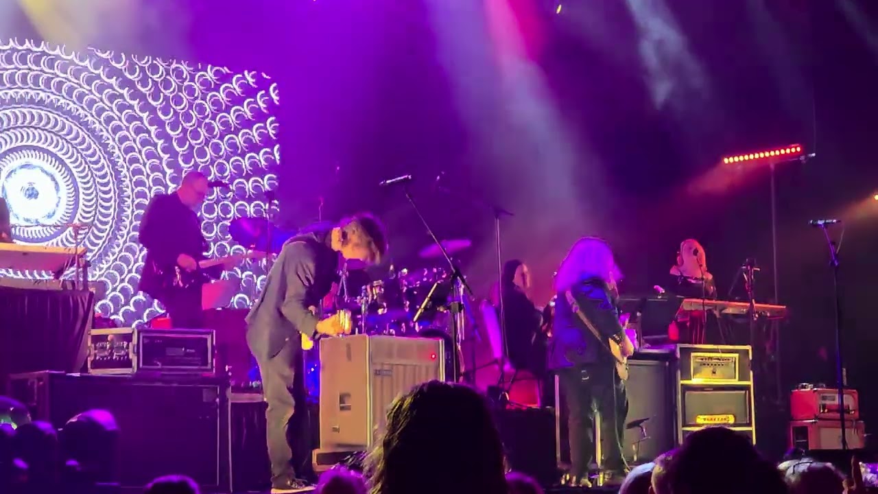 Black Jacket Symphony Mobile 1/24/26 Run Like Hell