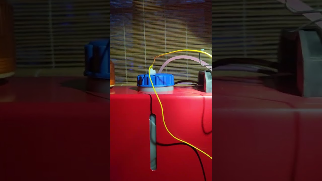 Second test of fuel float switch in a working situation. 