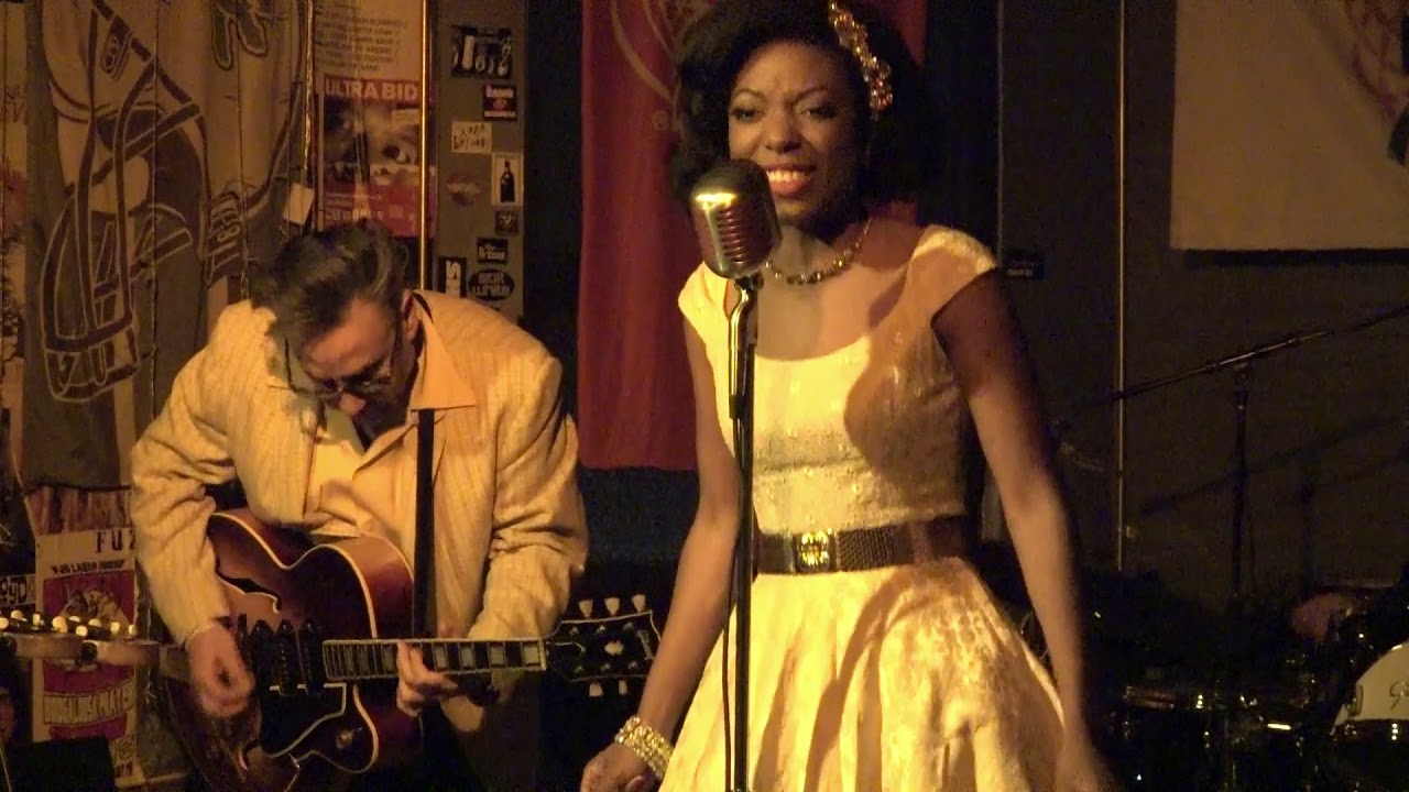 Tammy Savoy and the Chris Casello Combo December 21 2019 PJ'S Lager House Detroit