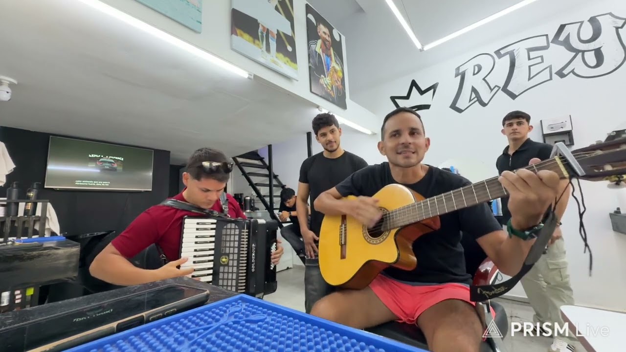 Cierre del programa con Crhistian Rocola y Leon Medina
