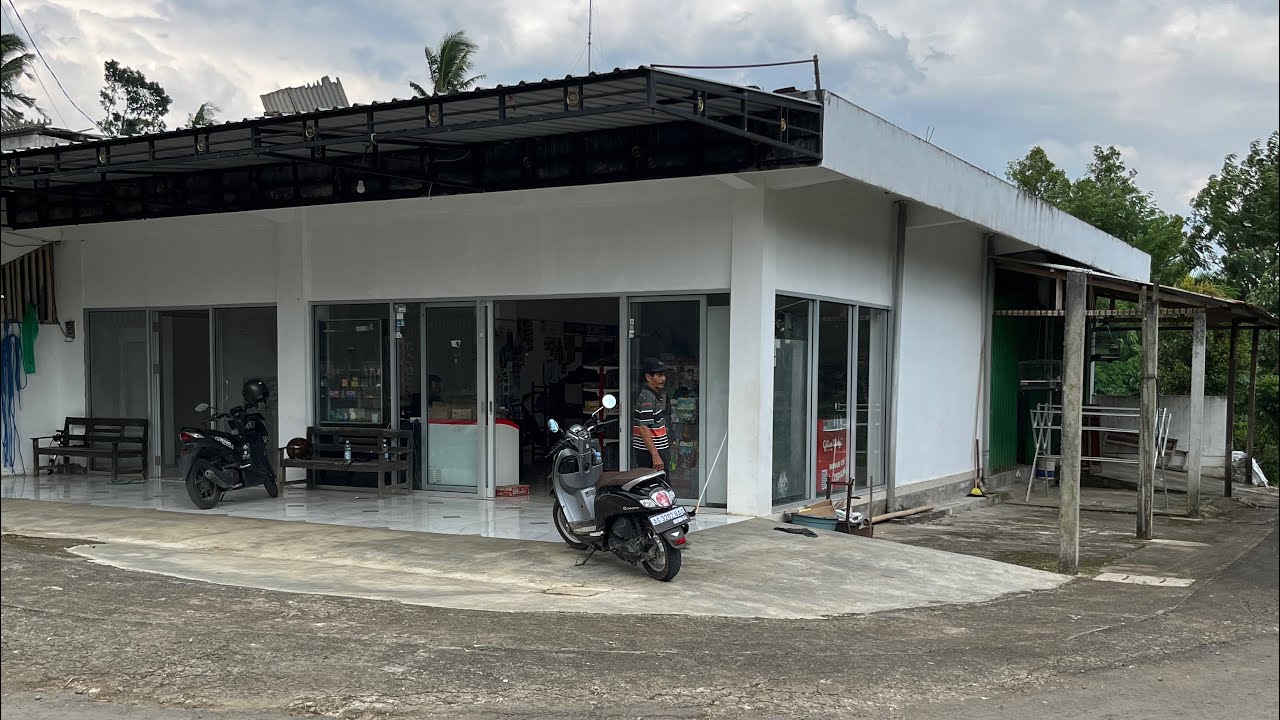 DIJUAL CEPAT!!  RUMAH DAN TOKO LUAS, STRATEGIS, PROSPEK UNTUK USAHA APA SAJA