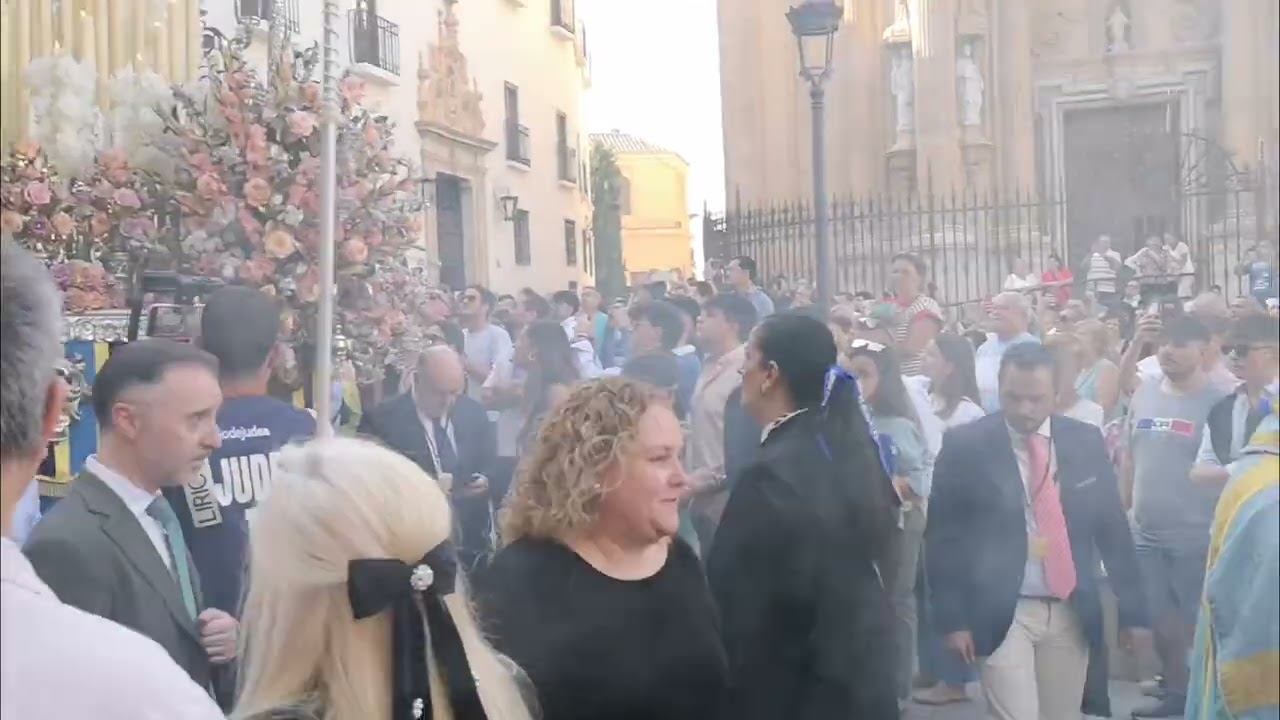 hacín viví la magna de GUADIX. Granada en la presentación, por la catedral, 14-9-2024. aop.