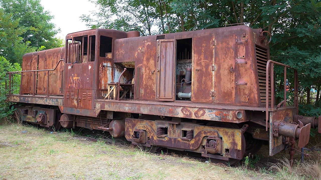 DIESEL ENGINE TITANS Roaring Back to Life 🔥 Why Old Diesels Were Built Different