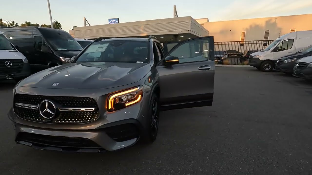 Is the 2023 Mercedes Benz GLB 250 a WINNER? Full walk-around review!!