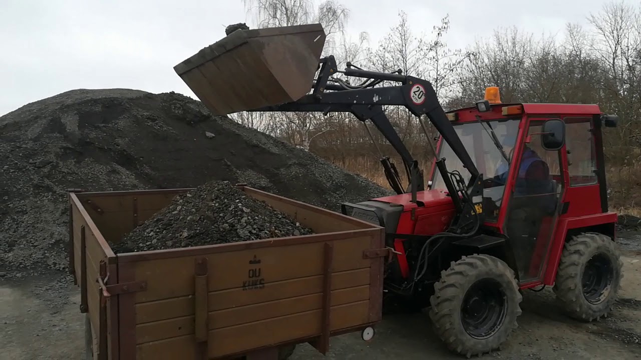 TRAC MT8 050  červený traktůrek