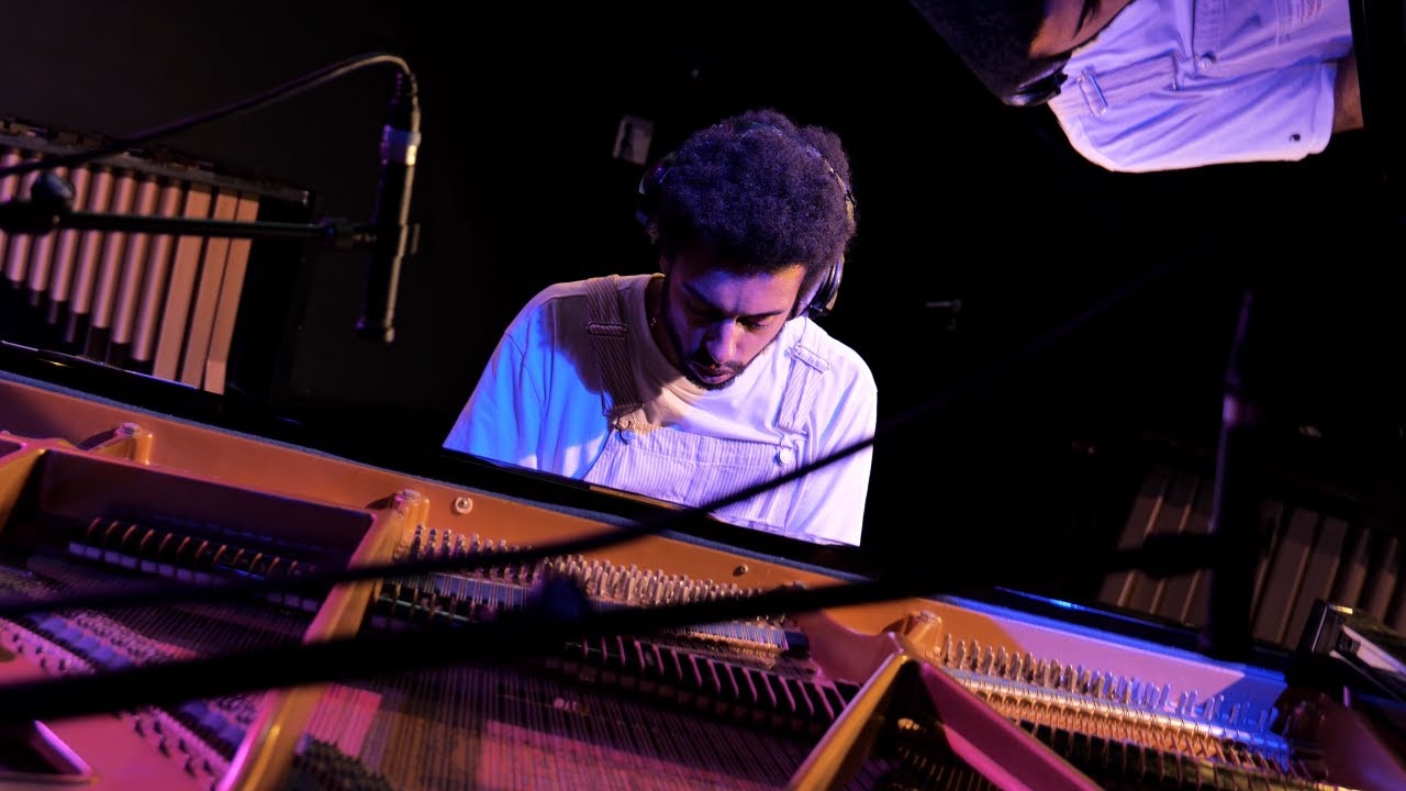 "DAIMÔNS" Bangsana, Live Session