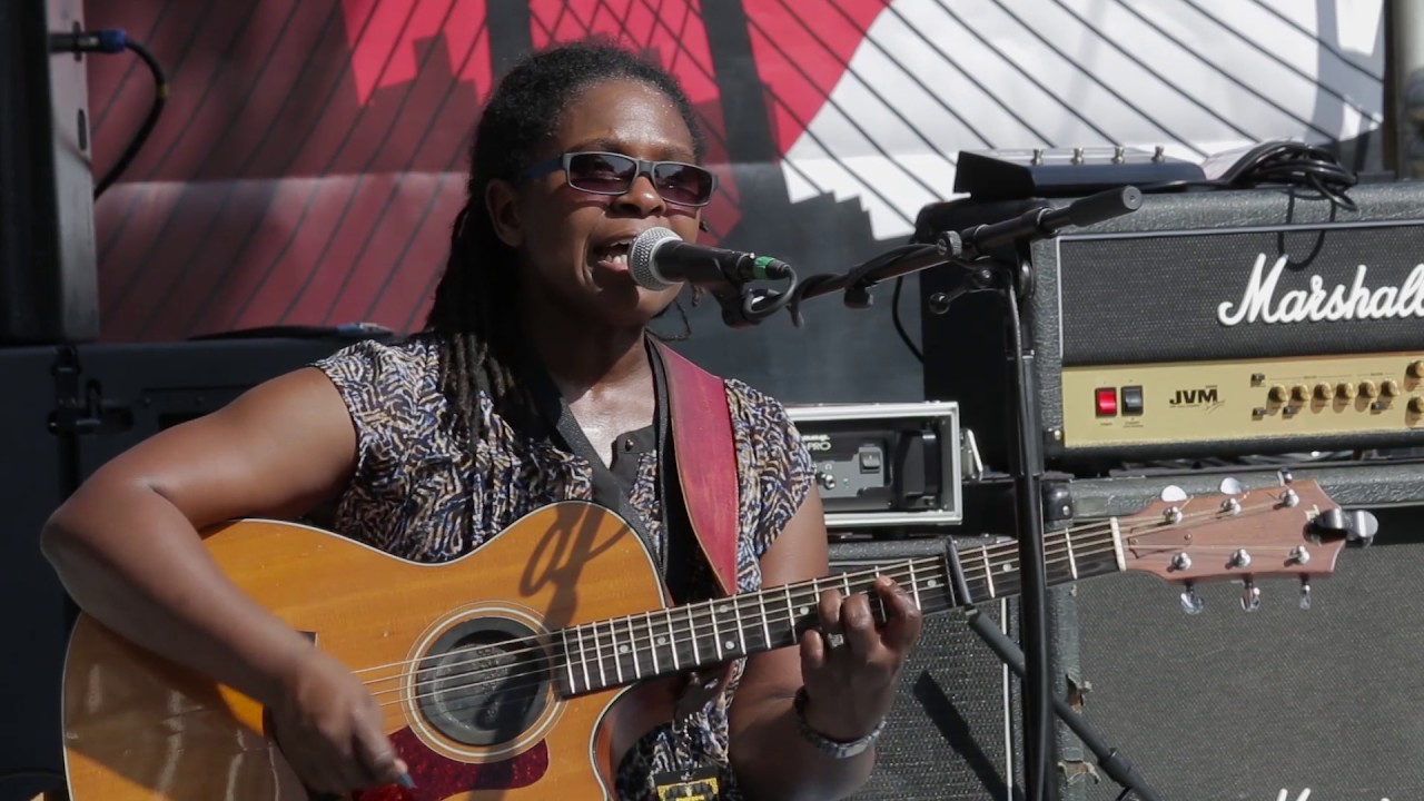 Ruthie Foster - 