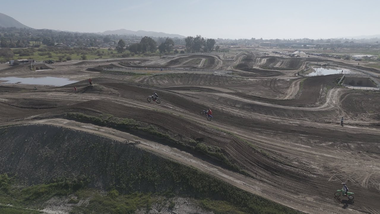 Opening Day (Valentine’s Day) @ Lake Elsinore Raceway