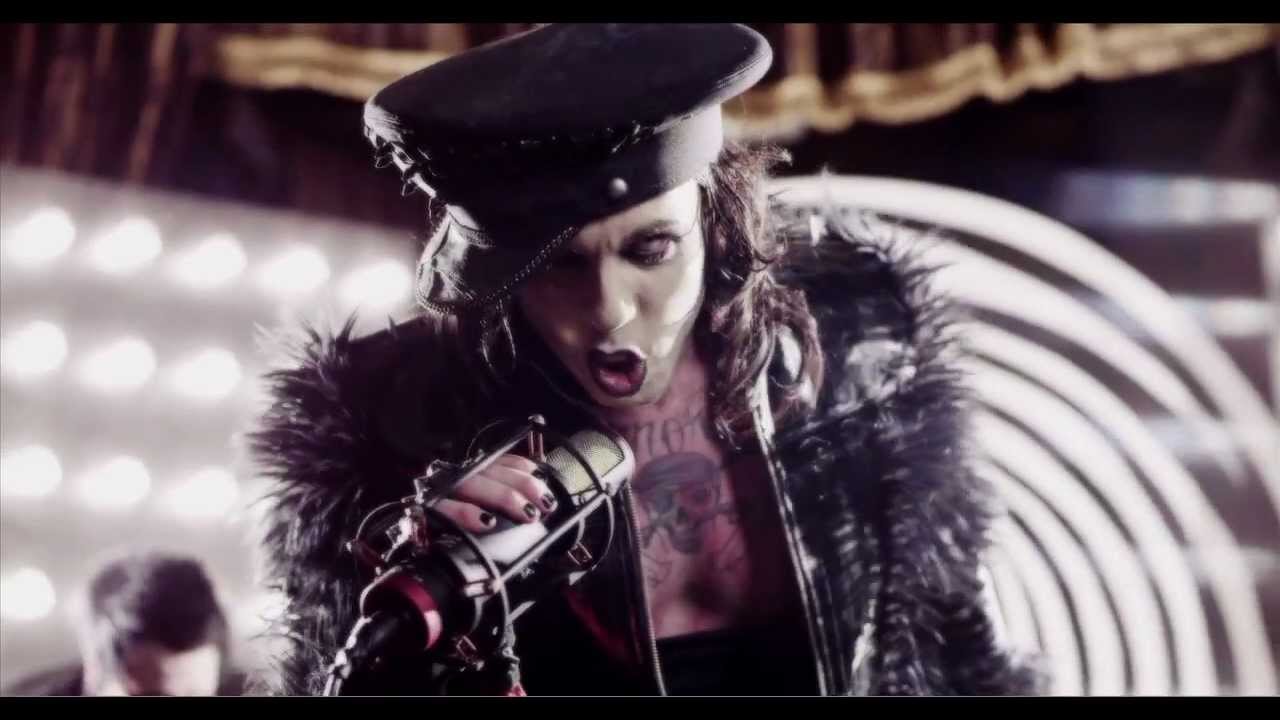 VAMPIRES EVERYWHERE! - Drug of Choice (OFFICIAL VIDEO)