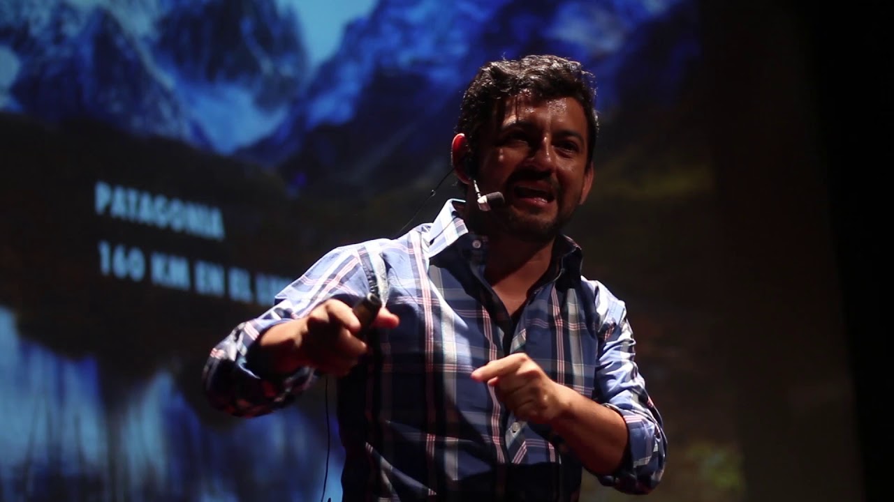 Lo épico de lo cotidiano | Milán Ludeña | TEDxPeñas