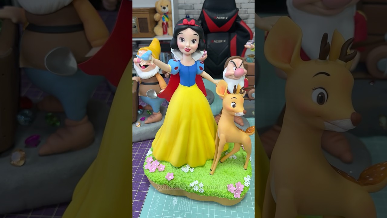 Snow White | Biscuit #diy #coldporcelain @AlmirNascimento