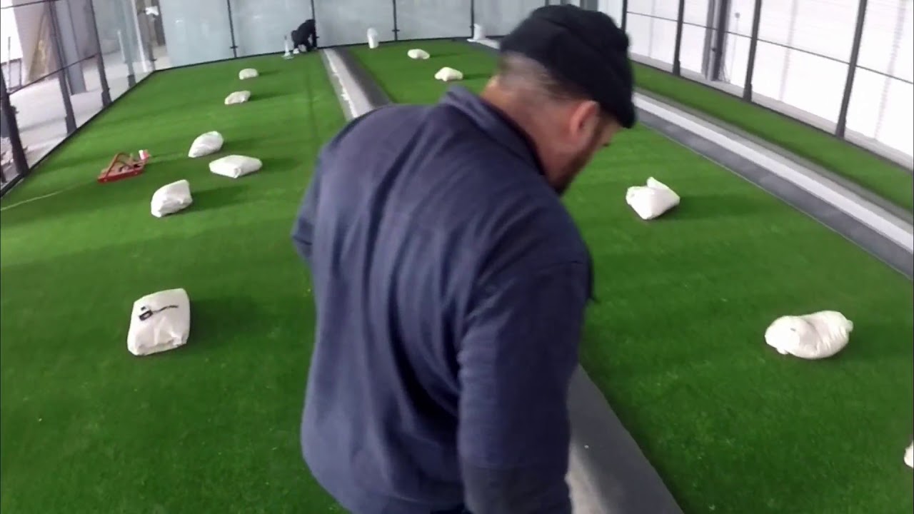 Pose d'un terrain de padel