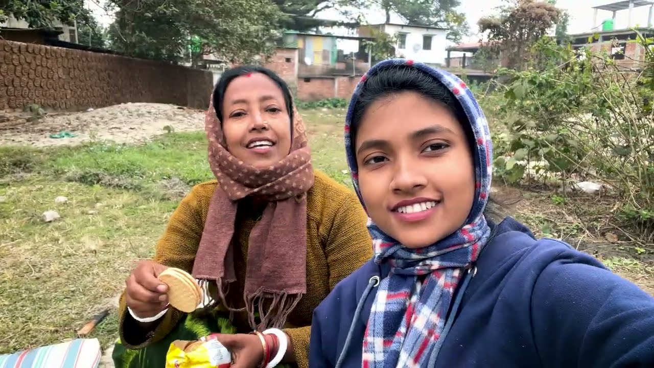 Ruti, mixed sabji, শীতের সকালে মাটির তাওয়ায় রুটি আর পাঁচমিশালী সবজি | Maa meye daily cooking vlog