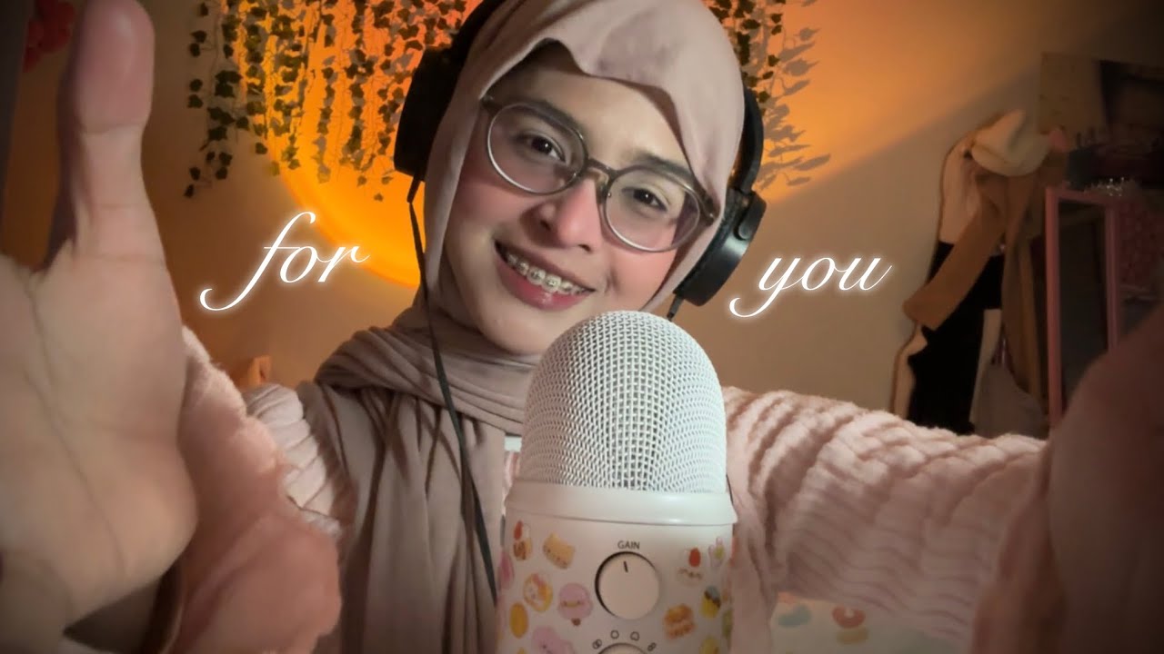 【ASMR】 mouth sounds, hand sounds, mic triggers for you ⋆˚꩜｡🐰💗