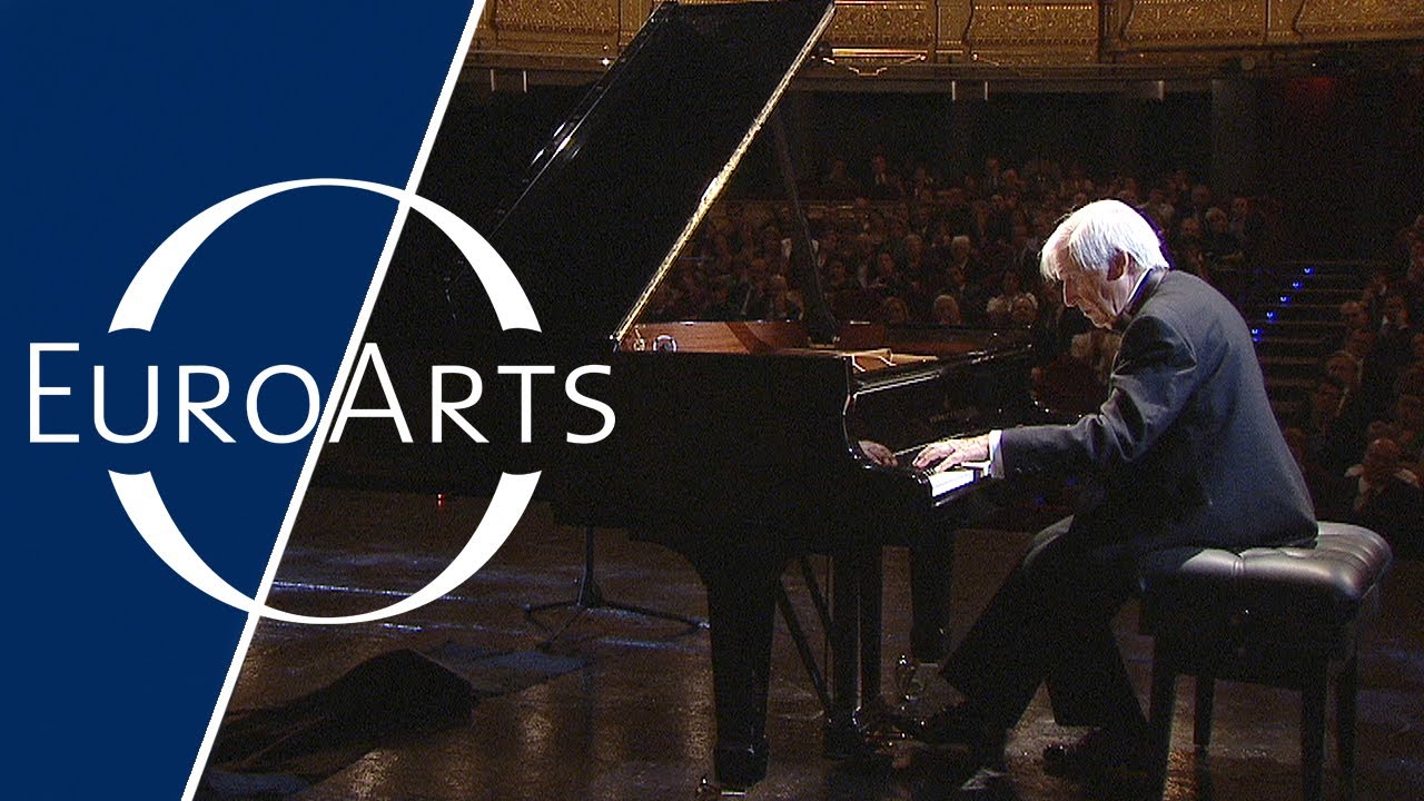 Alexander Scriabin - Nocturne for the left hand | performance by Joaquín Achúcarro