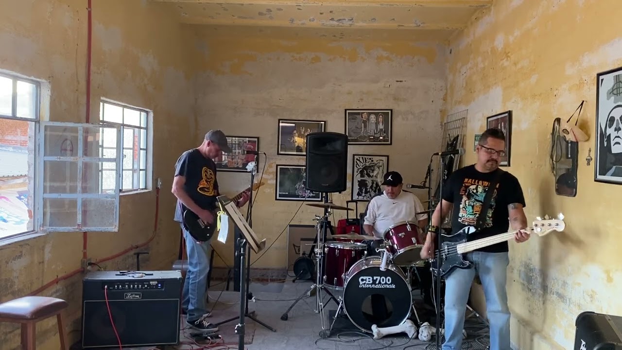 67. Green Day - Whatsername (Cover by f0r3v3r 07/07/2027)