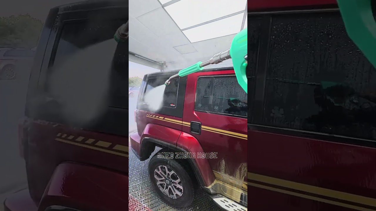 Red Jeep Wash 🧽😯 #shorts #short #trending #asmr #cars #cleaning #pressure #water