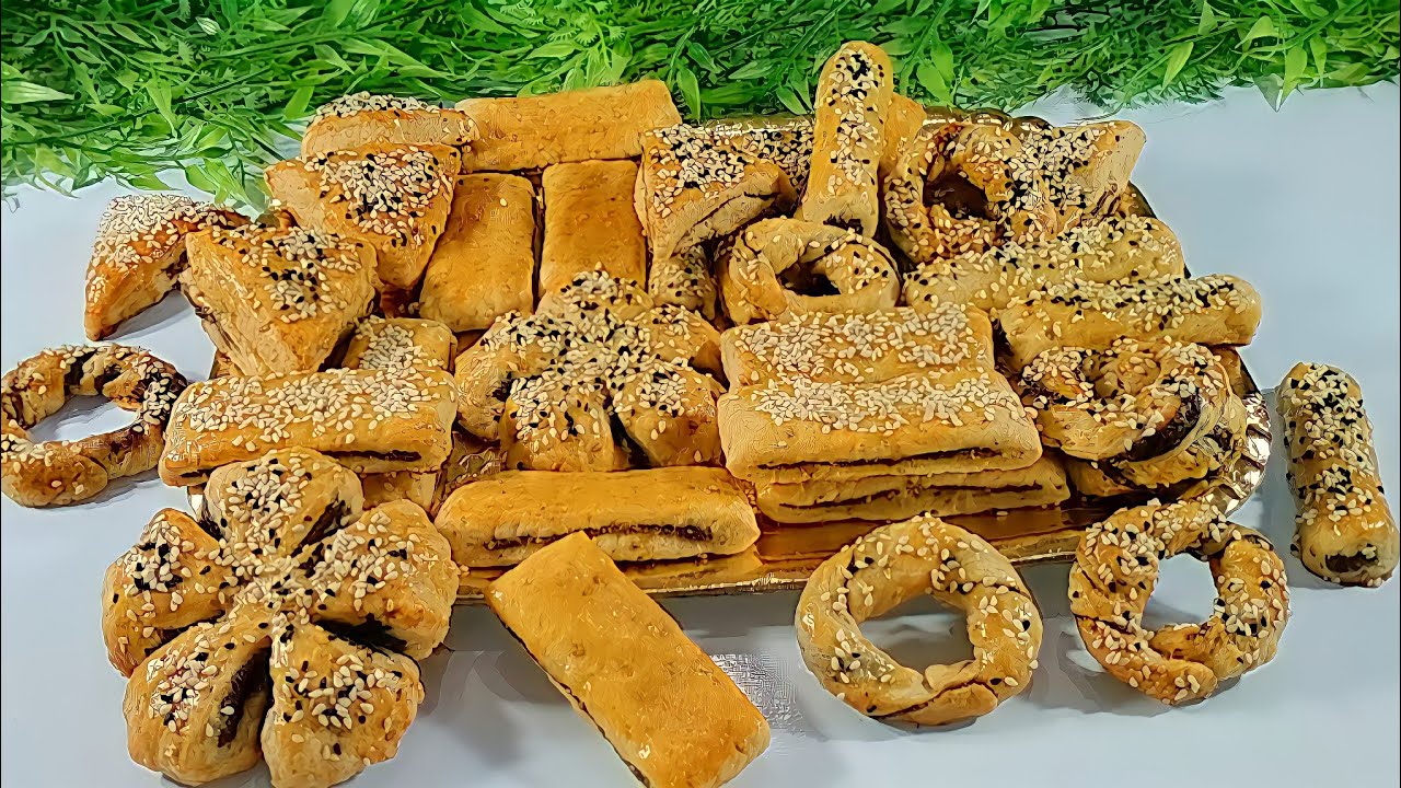قراقيش العيد 😋بشكل جديد  من نص كيلو دقيق ومن نفس العجينة 🤔 هتعملي كل الأشكال  دي 👍