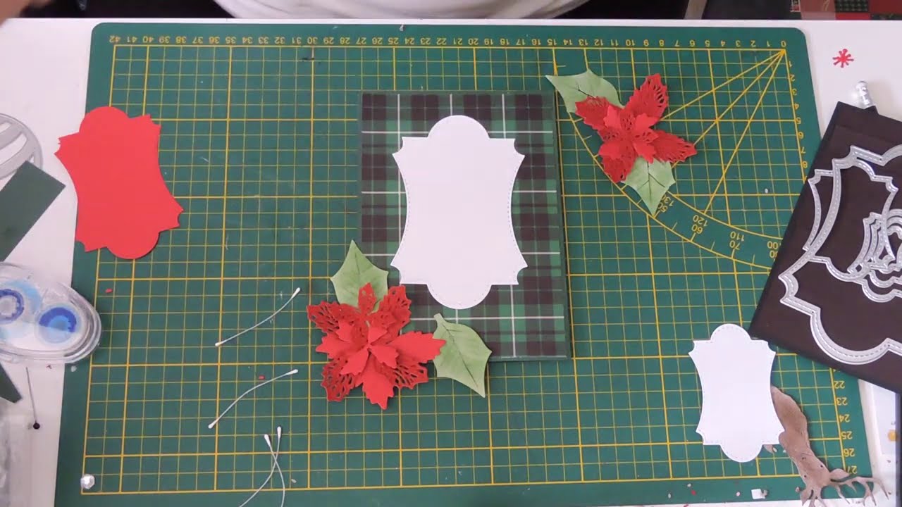 tuto carte noel (papier action, dies aliexpress, ..)