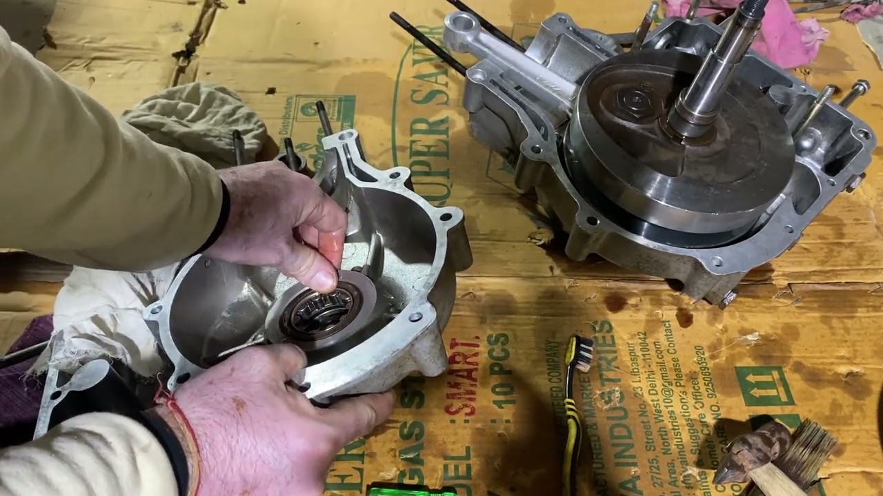 Royal Enfield Bullet full Engine Fitting | Old bullet engine rebuild |