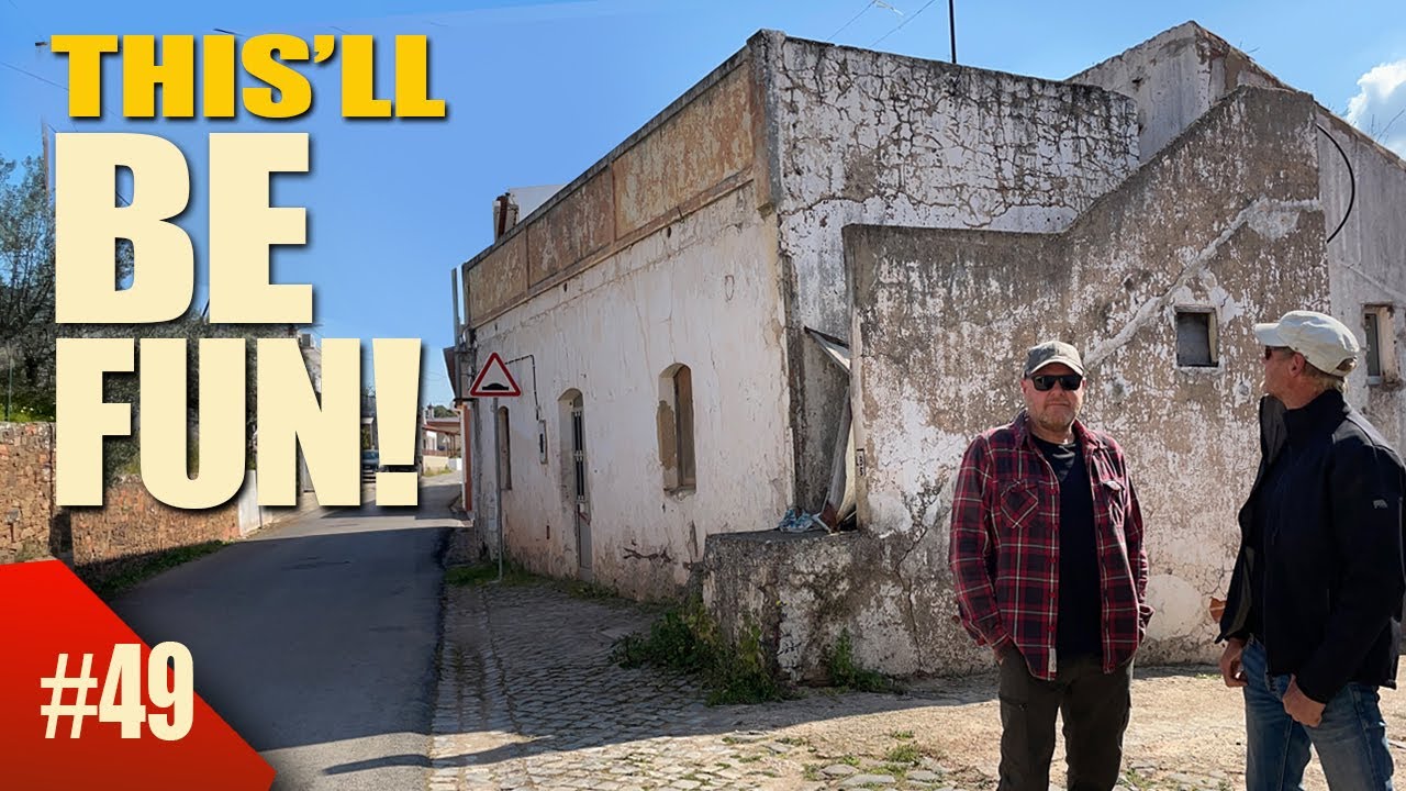 Мы купили старый заброшенный разваливающийся дом для ремонта #49