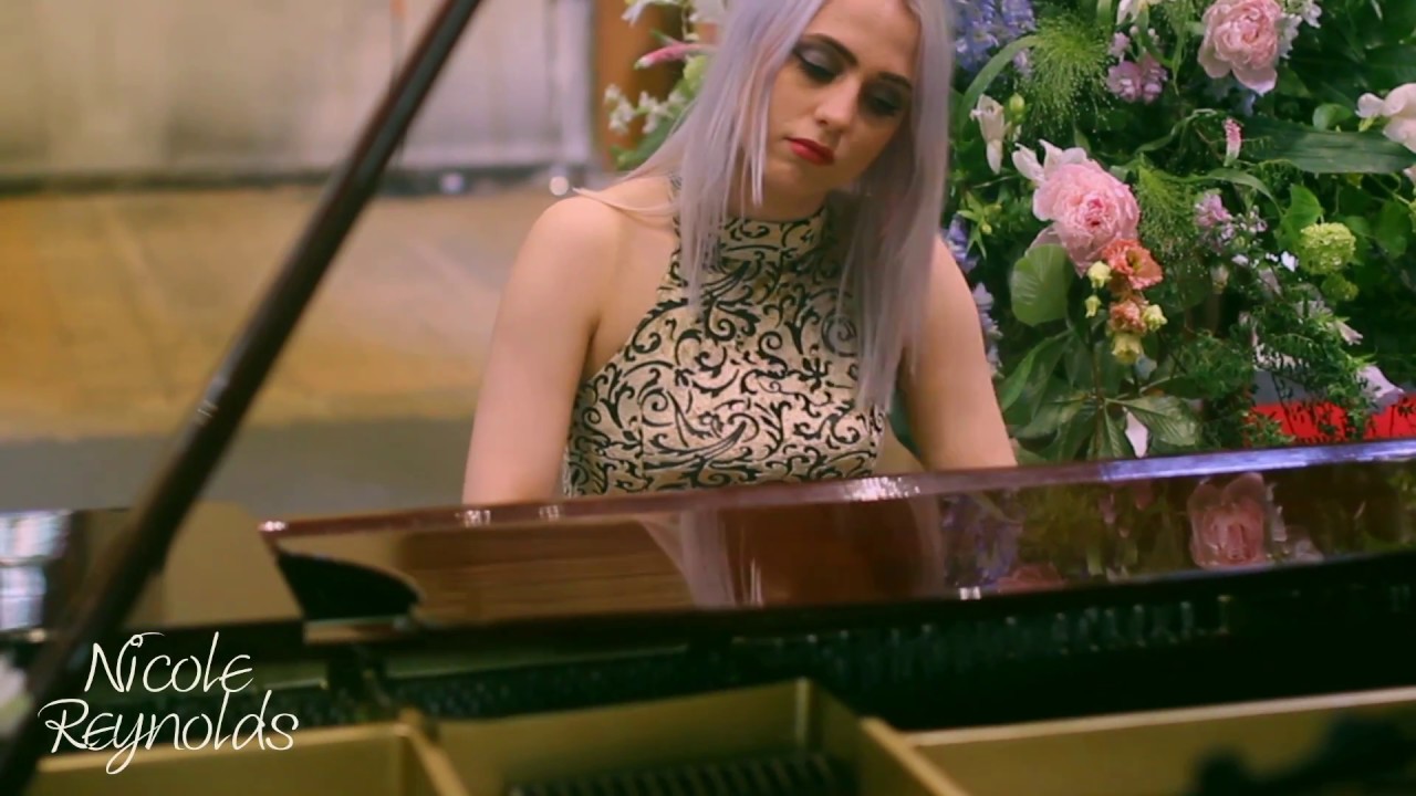 Kiss From A Rose (Seal) Piano Cover by Nicole Reynolds