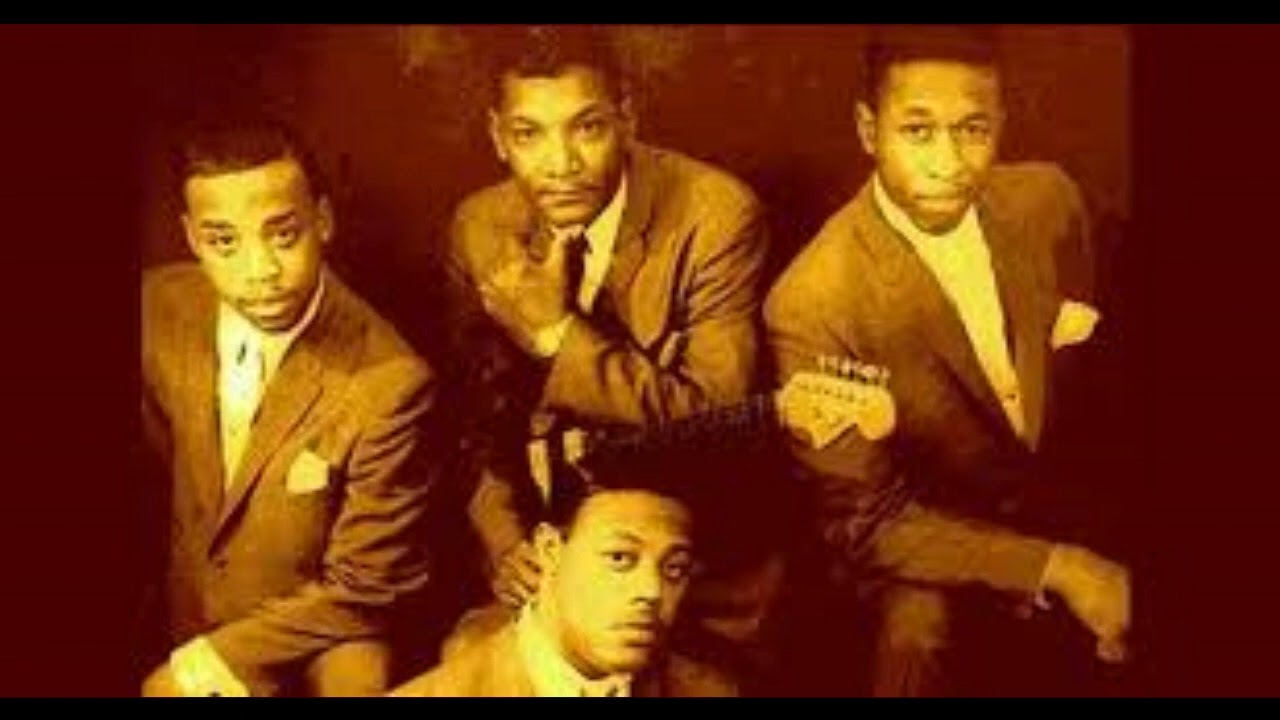 Tired Of Being Lonely - The Sharpees - 1965