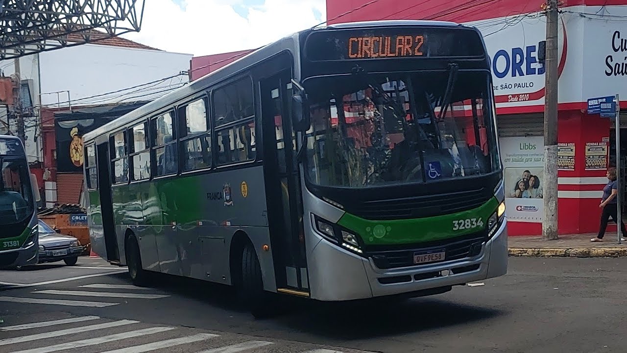 MOVIMENTAÇÃO DE ÔNIBUS NO TERMINAL DE FRANCA 