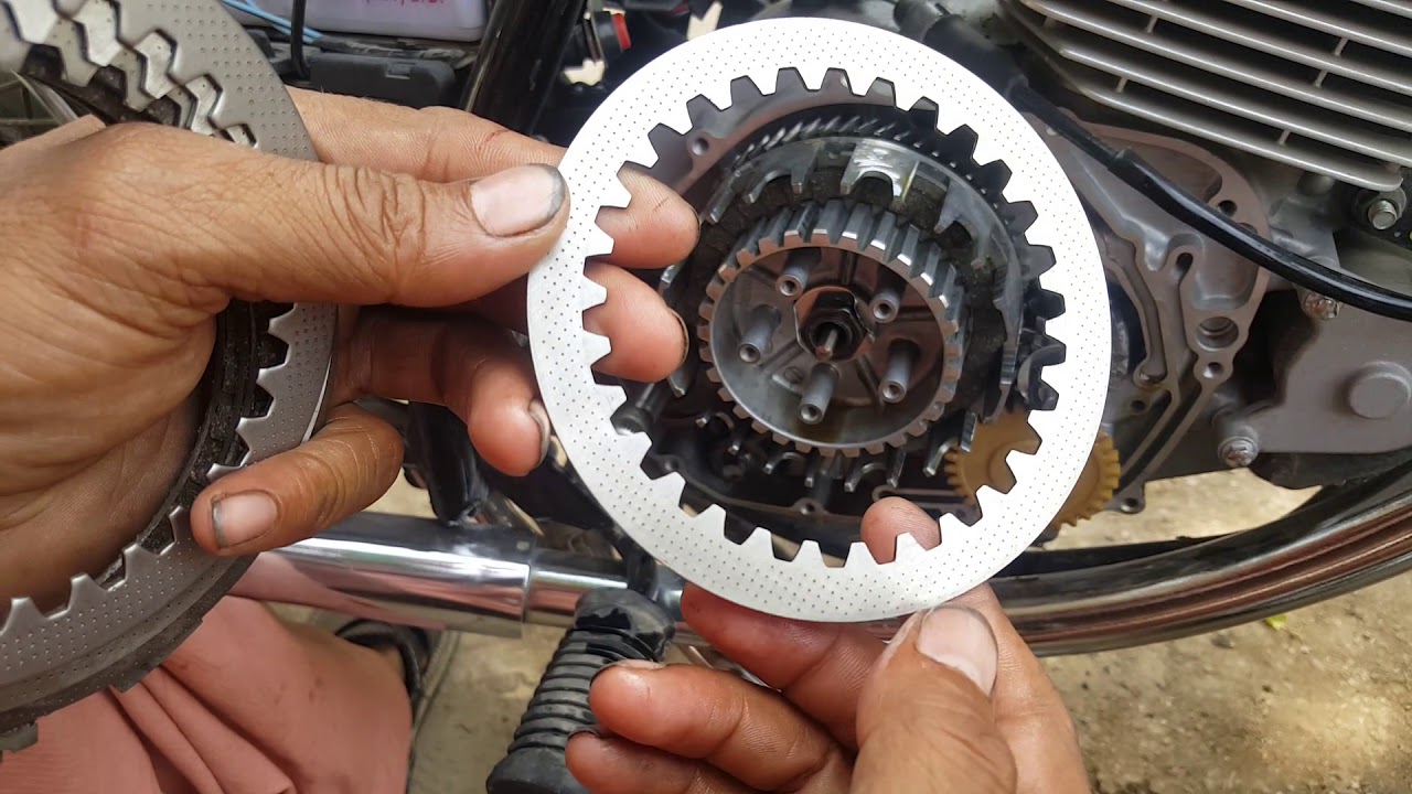 Suzuki GS150 Clutch Plate Changing Method