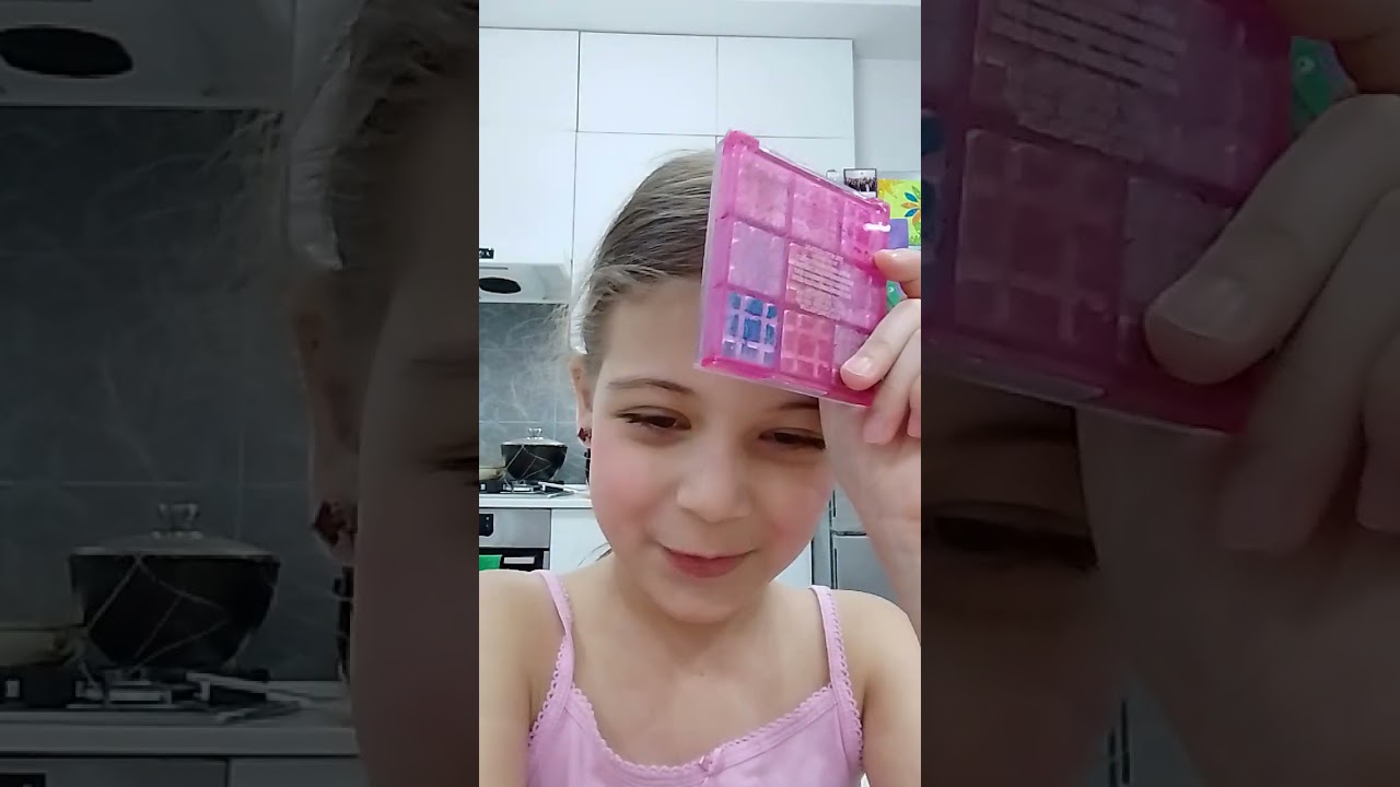 Делаю косметику как мне говорит колонка Алиса!
