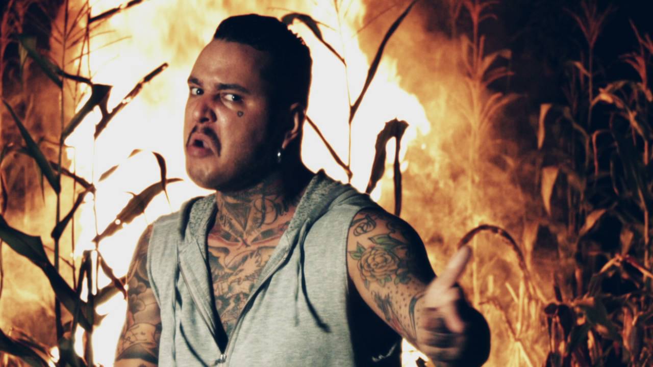 Lost in Hate - Strong Walls Ft. Elliot Reis (Glória)