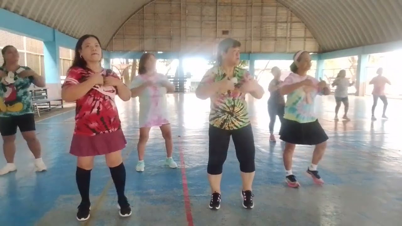 R3 zumba in tie dyed 4