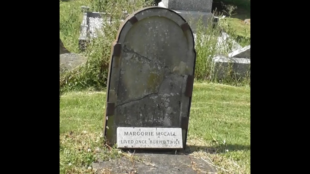 Похоронена дважды, умерла один раз Марджори МакКолл, 1705, кладбище Шанкилл, Лурган