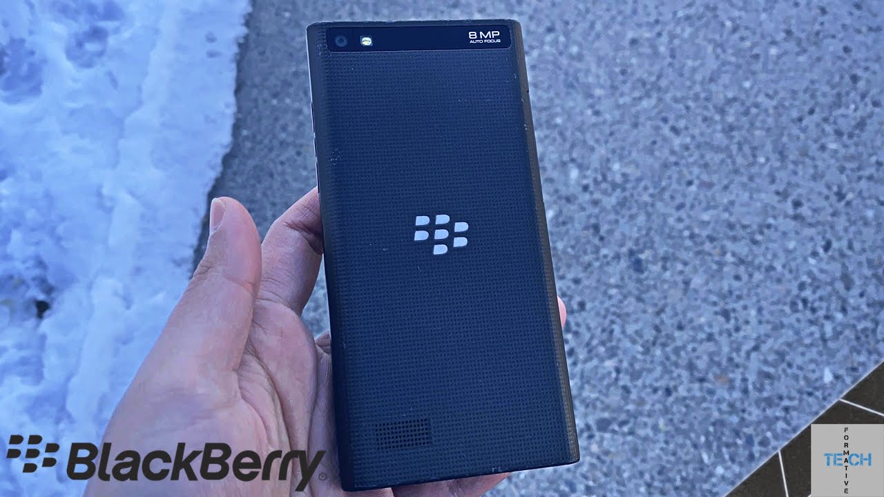 Using The BlackBerry Leap In 2021? | Still Worth It? (Full Review)