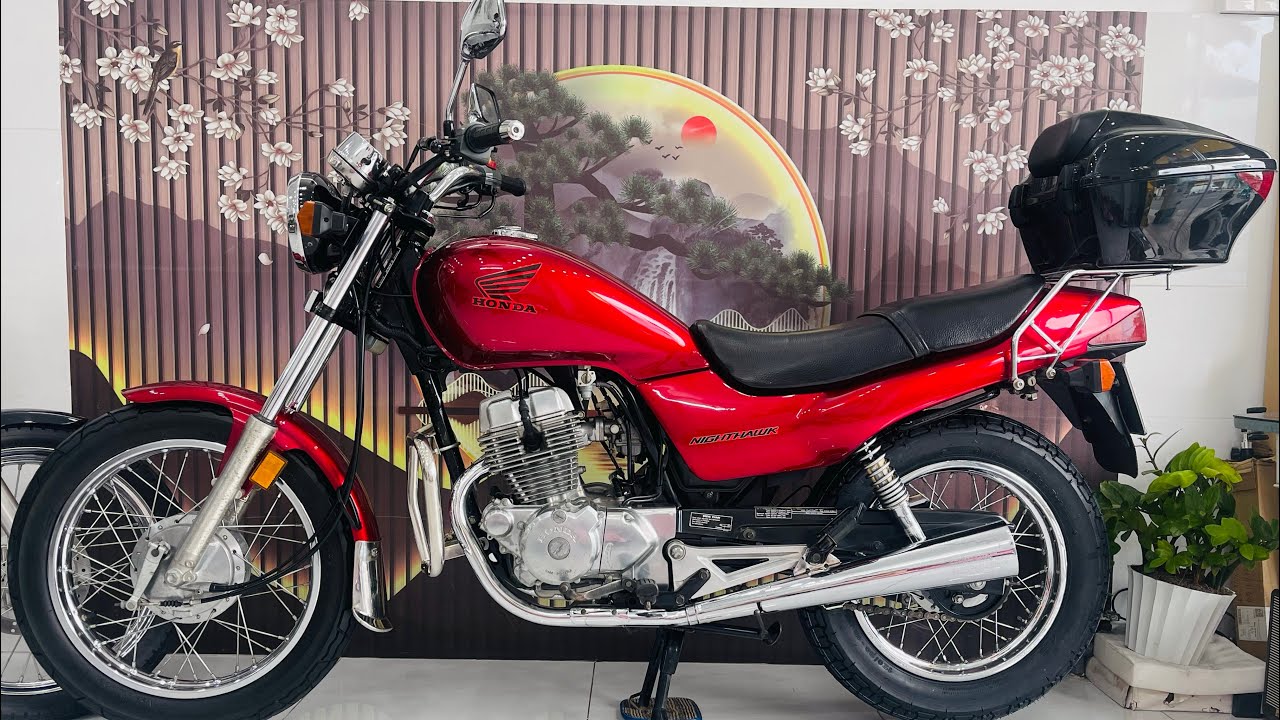 Mời quý khách xem qua siêu phẩm này ,Honda CB250 ningthewk phiên bản nhập Mỹ 🇺🇸.Rất hiếm có.Đẹp keng