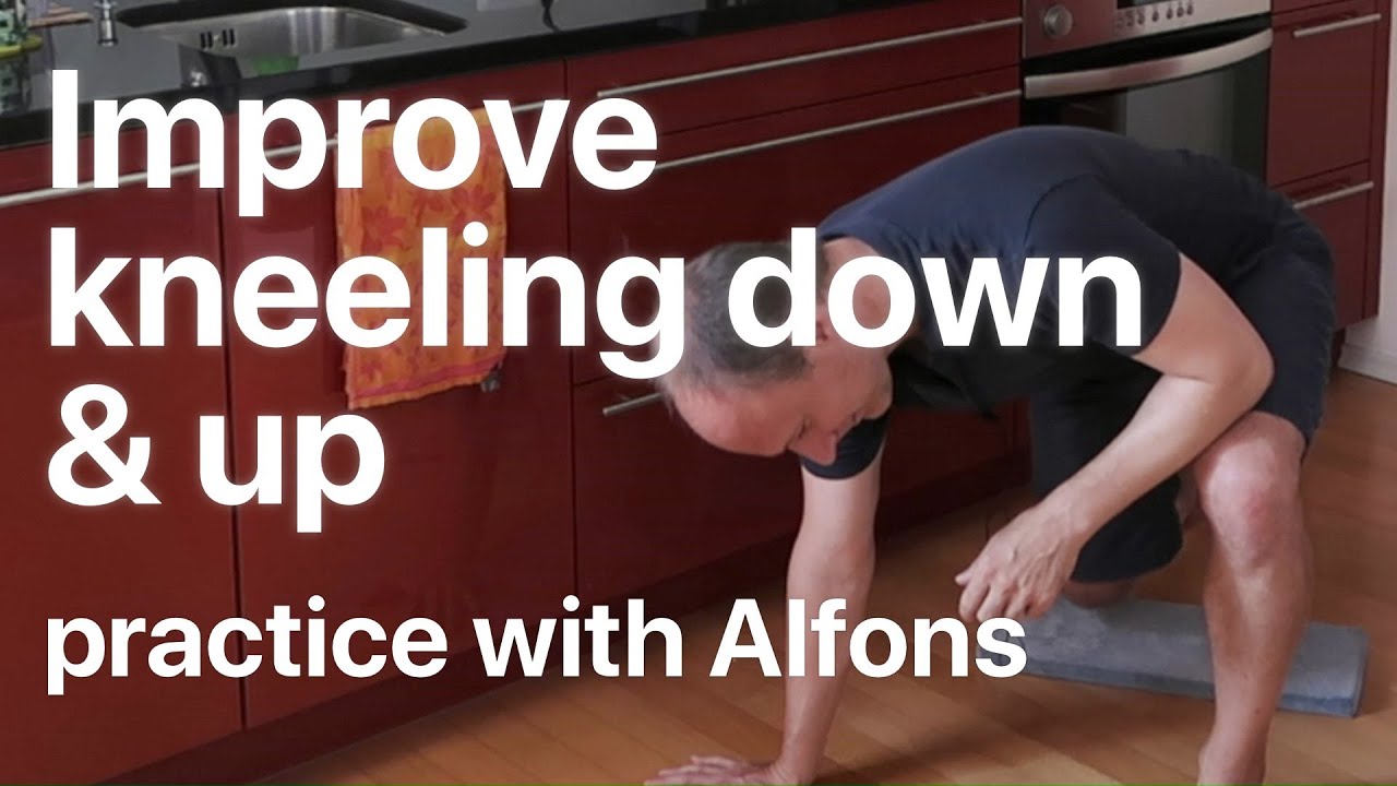Kneeling down and standing up | Feldenkrais With Alfons